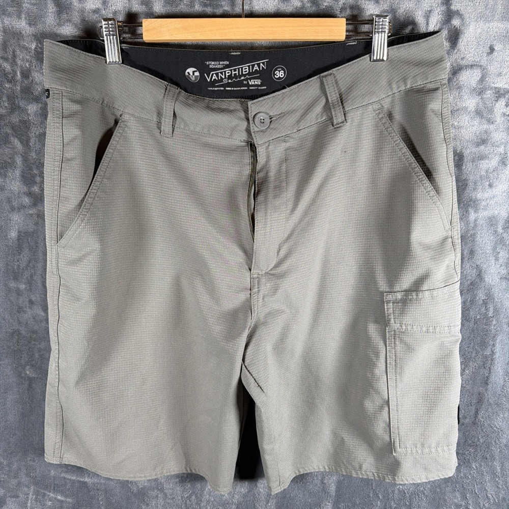 Vans Vanphibian Series Hybrid Shorts Men Sz 36 Street Wear To Surf Comfort